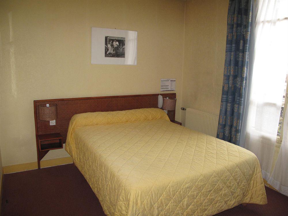 Hotel Henriette Париж Екстериор снимка