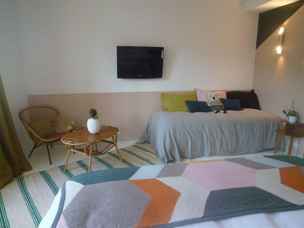 Hotel Henriette Париж Екстериор снимка